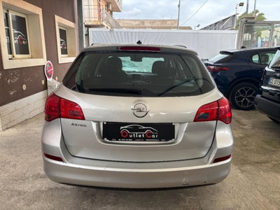 Opel Astra Station Wagon 1.4 100CV Sports Cosmo (6)