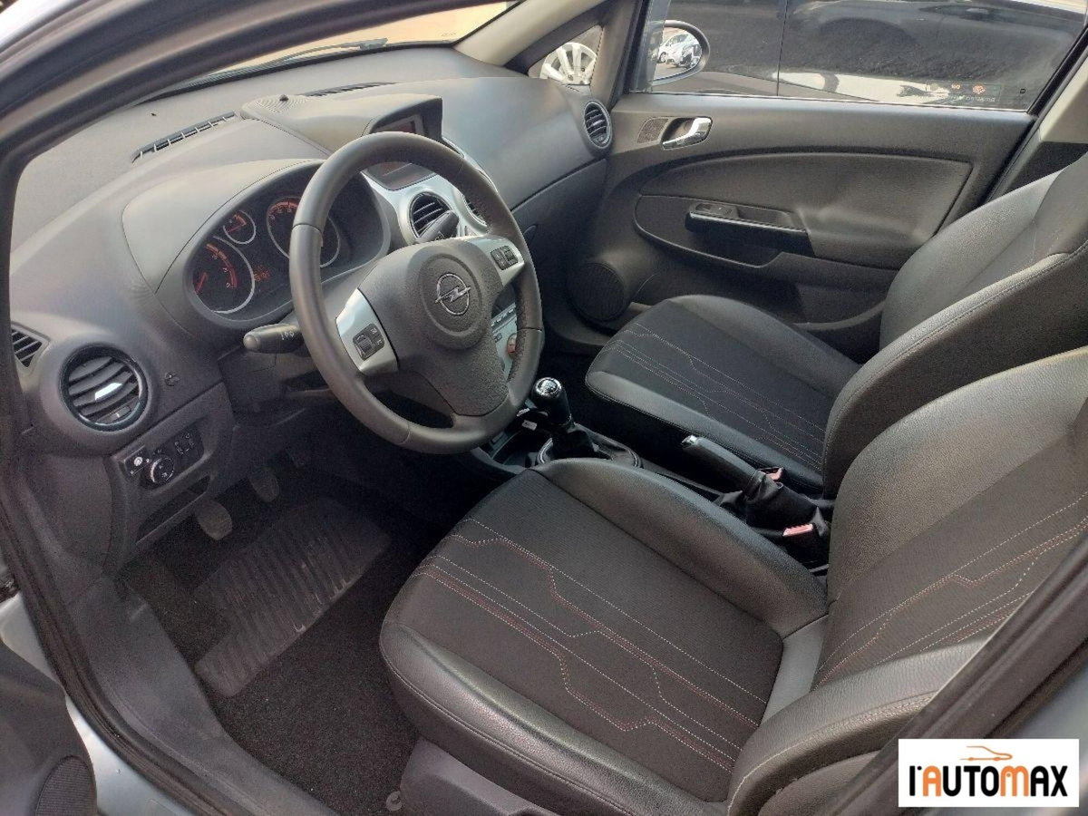 Opel Corsa 1.2 5 porte Ecotec (5)