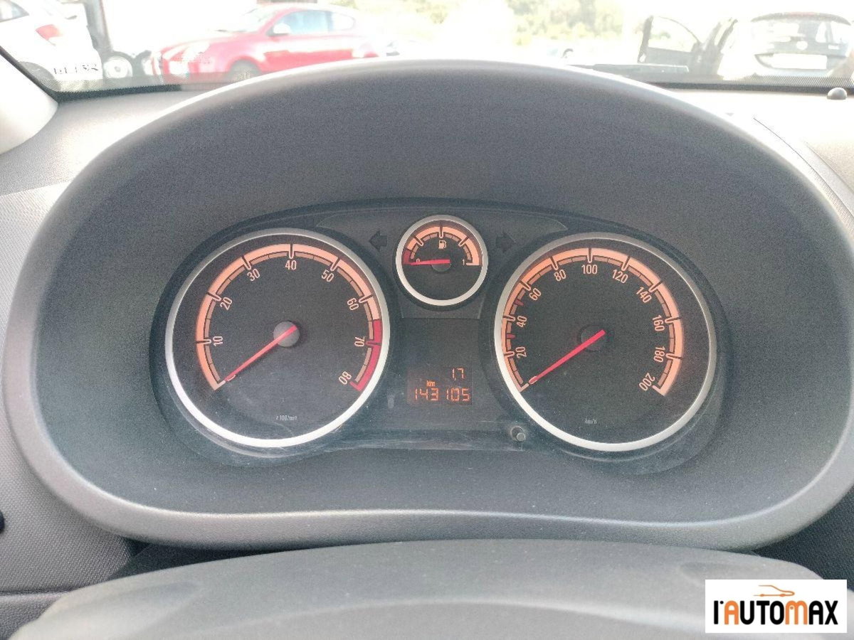 Opel Corsa 1.2 5 porte Ecotec (6)