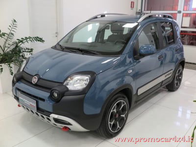 Fiat Panda Cross 1.0 firefly hybrid Cross s&s 70cv 5p.ti usata