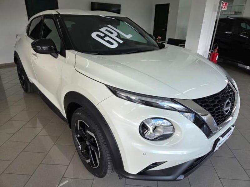 Nissan Juke 1.0 dig-t N-Connecta 114cv