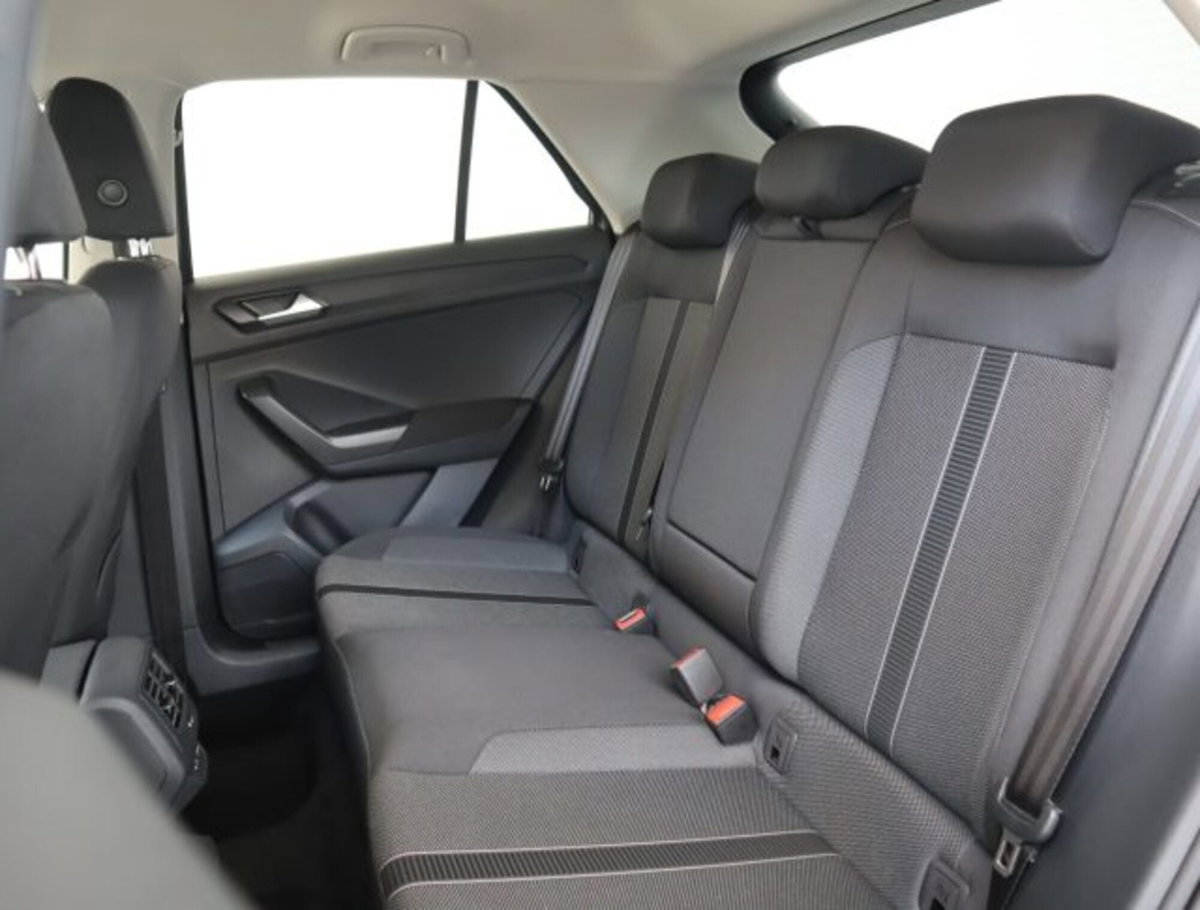 Volkswagen T-Roc 1.0 TSI Life (10)