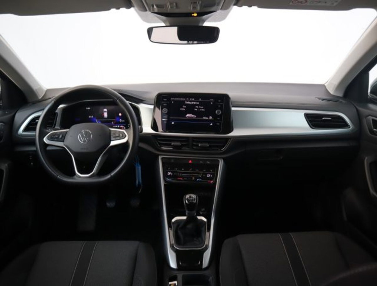 Volkswagen T-Roc 1.0 TSI Life (13)
