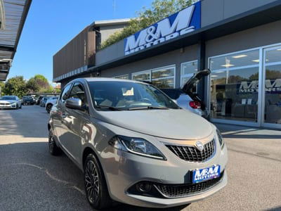 Lancia Ypsilon 1.0 FireFly 5 porte S&S Hybrid Alberta Ferretti usata