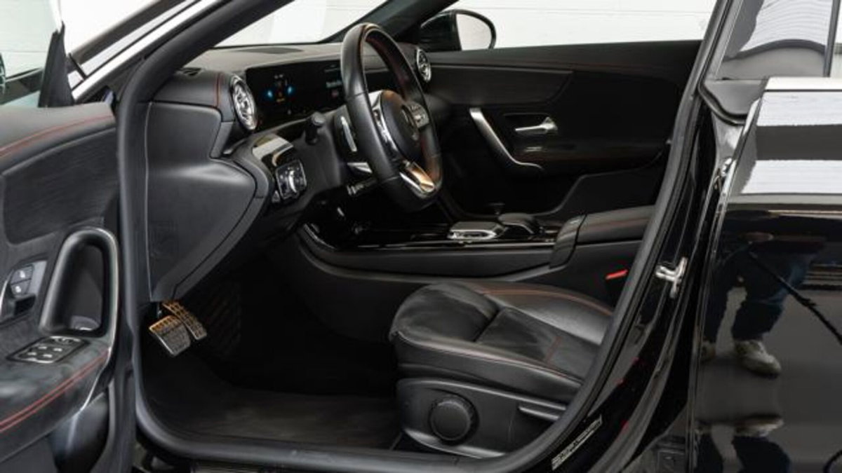 Mercedes-Benz CLA Shooting Brake 200 d Shooting Brake Premium (10)