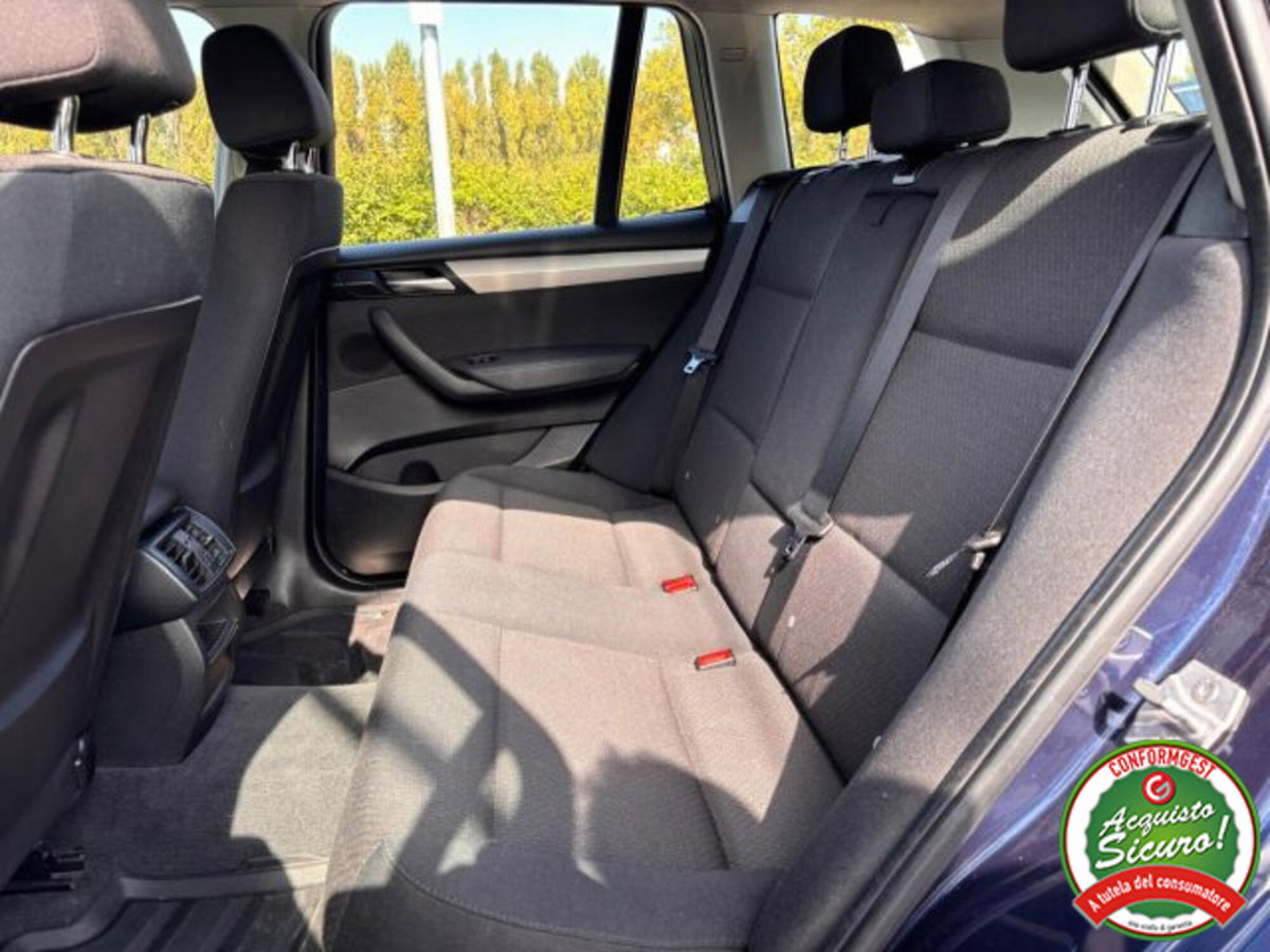 BMW X3 xDrive20d Futura (11)