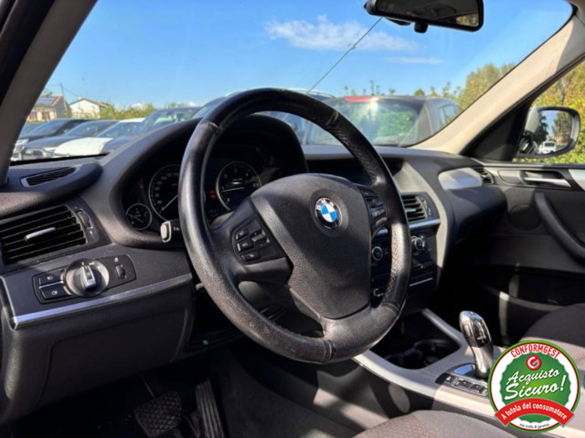 BMW X3 xDrive20d Futura (9)