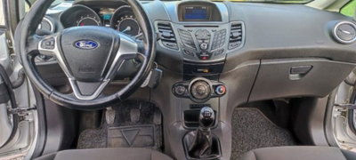 Ford Fiesta 1.2 82 CV 5 porte Titanium (16)