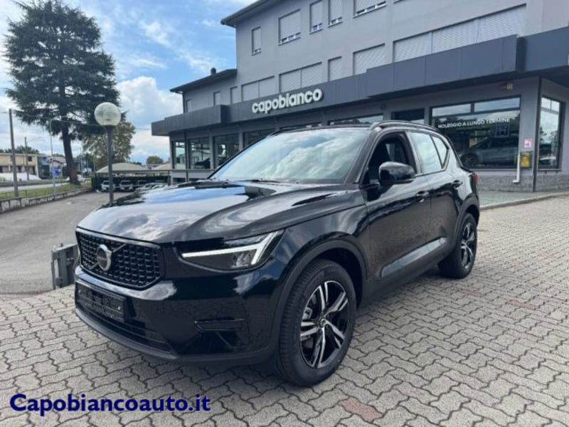 Volvo XC40 B3 automatico Plus Dark