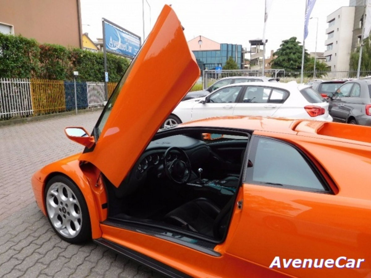 Lamborghini Diablo Coupé 6.0 (15)
