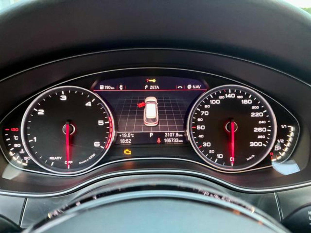 Audi A6 Avant 3.0 TDI quattro S tronic Business Plus (10)