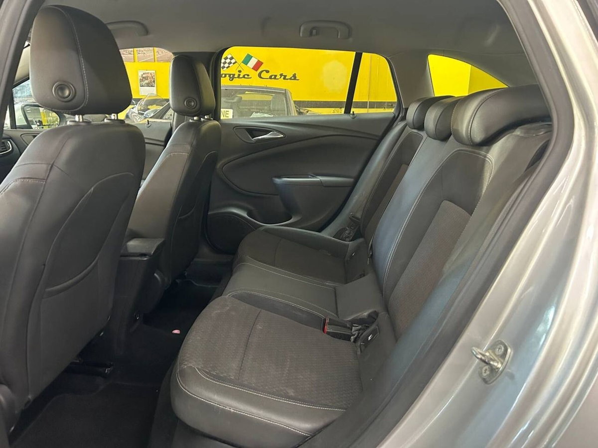Opel Astra Station Wagon 1.6 CDTi 136CV Start&Stop Sports Innovation (9)