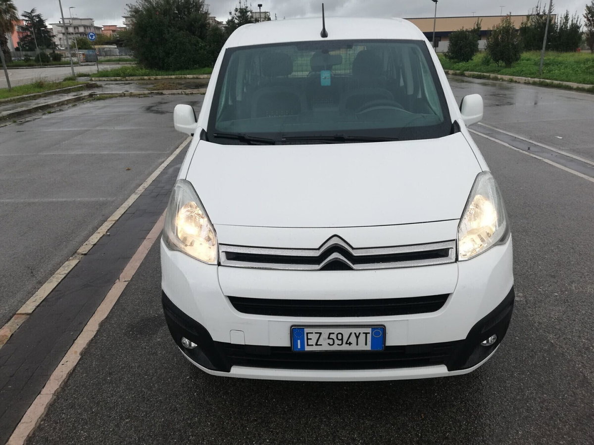 Citroen Berlingo Multispace 1.6 HDi 90 Seduction (2)