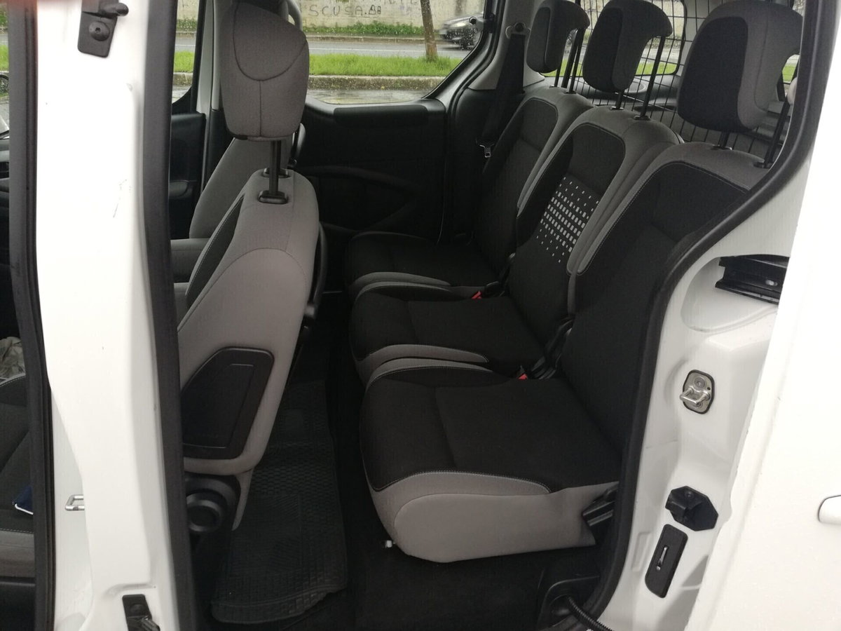 Citroen Berlingo Multispace 1.6 HDi 90 Seduction (8)