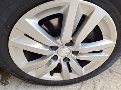 Peugeot 308 BlueHDi 100 S&S Business (13)