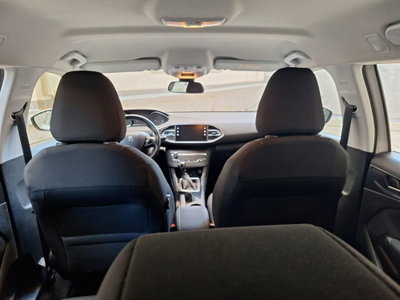 Peugeot 308 BlueHDi 100 S&S Business (9)