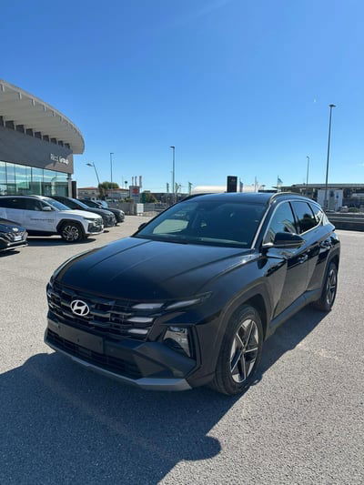 Hyundai Tucson 1.6 t-gdi 48V Business 2wd mt nuova