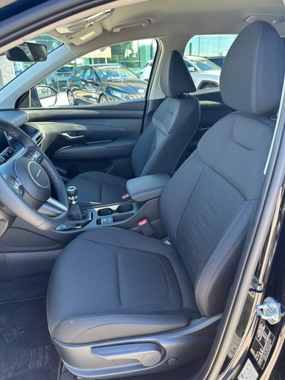 Hyundai Tucson 1.6 t-gdi 48V Business 2wd mt (9)
