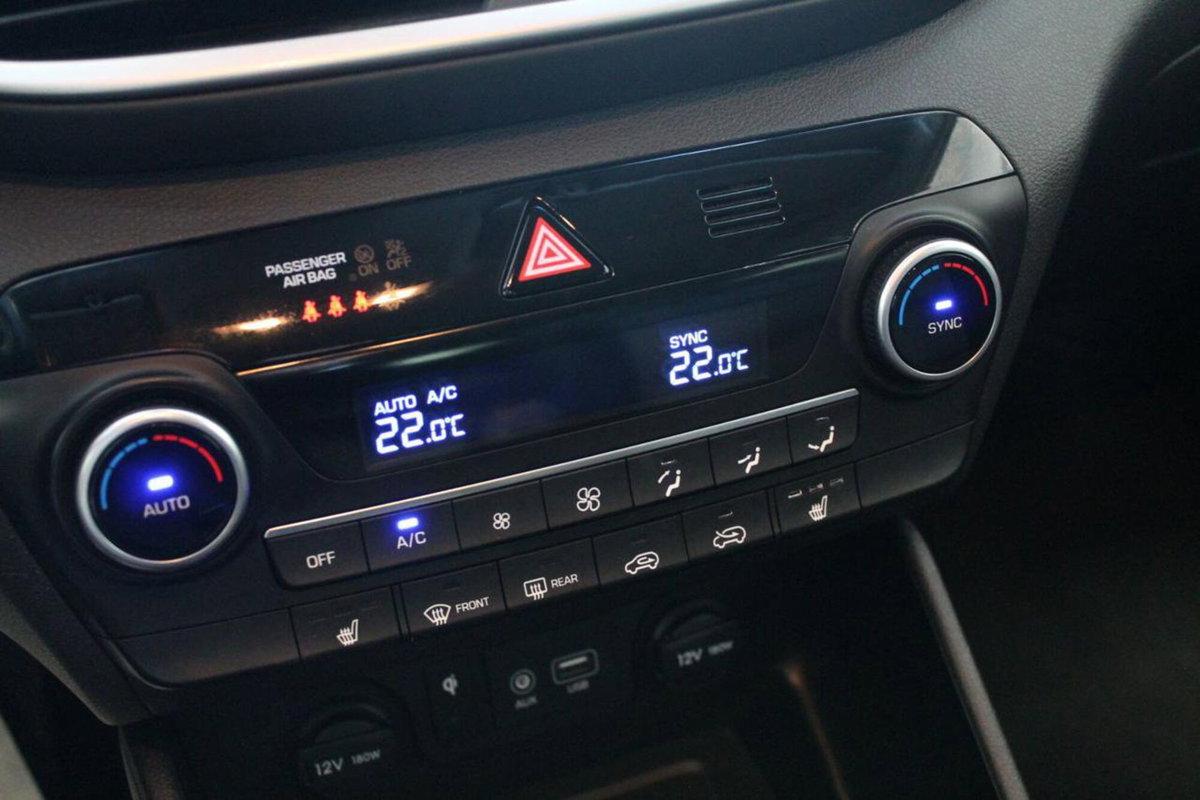 Hyundai Tucson 1.6 CRDi Exellence (13)