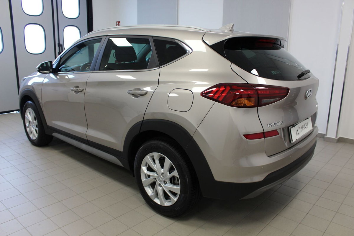 Hyundai Tucson 1.6 CRDi Exellence (6)