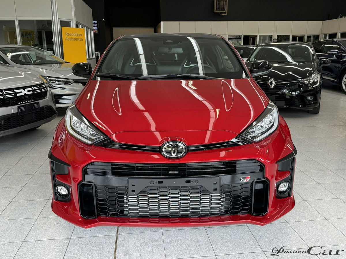 Toyota GR Yaris 1.6 Turbo 3 porte GR Yaris Circuit (3)