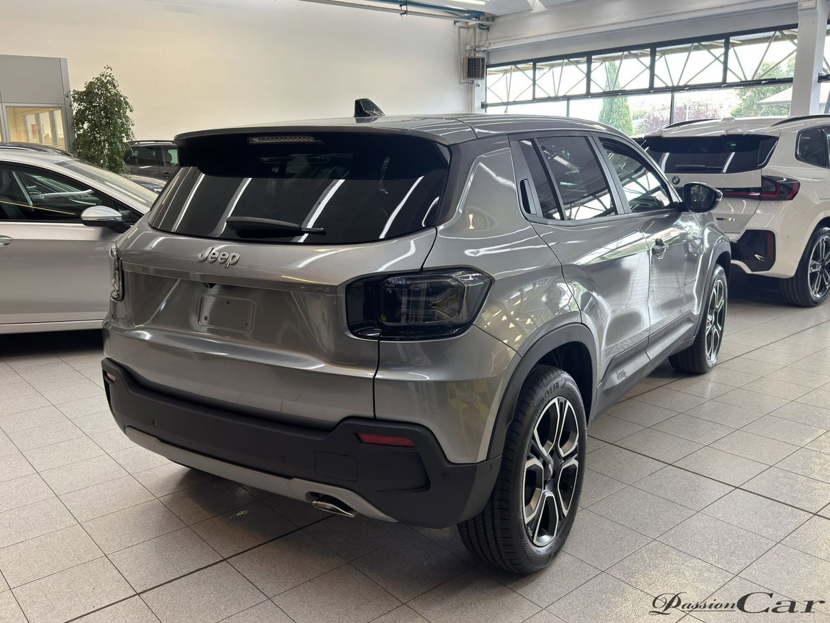 Jeep Avenger 1.2 turbo Summit fwd 100cv (6)