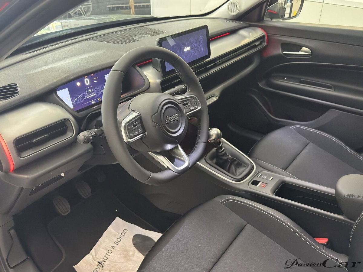 Jeep Avenger 1.2 turbo Summit fwd 100cv (7)