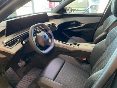 Peugeot 3008 1.2 hybrid Allure 145cv e-dcs6 (7)
