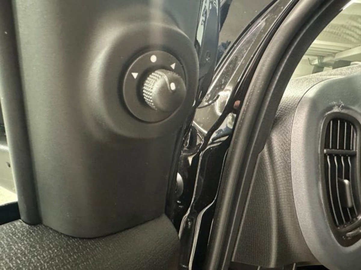 Fiat Panda 1.0 firefly hybrid s&s 70cv (10)