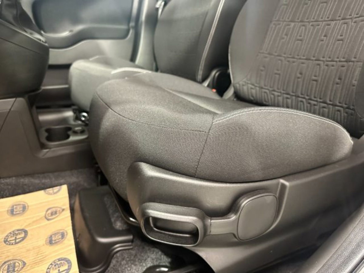 Fiat Panda 1.0 firefly hybrid s&s 70cv (11)