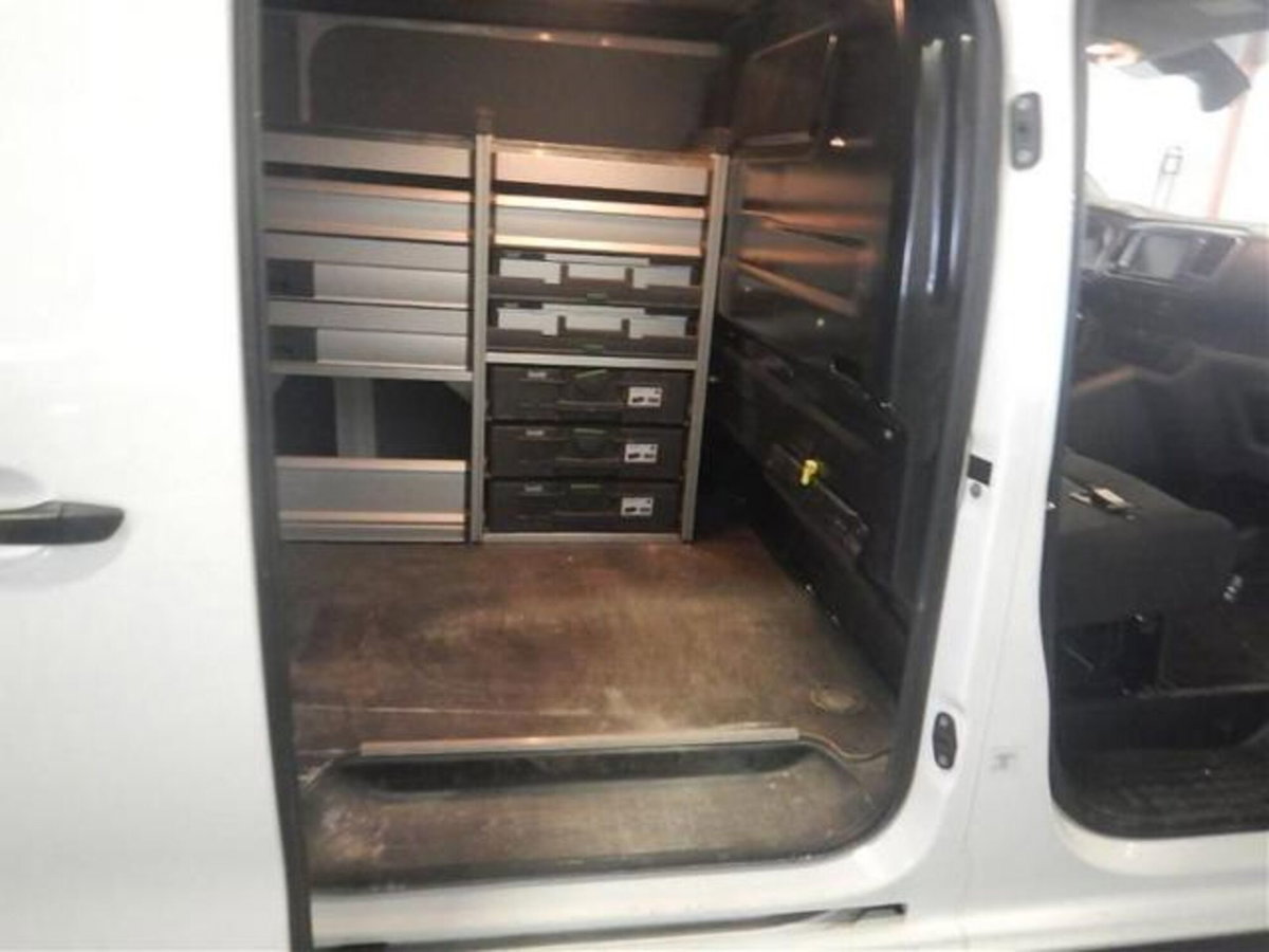 Citroen Jumpy Furgone 1.5 BlueHDi 120 S&S PL-TN Furgone M Club (6)