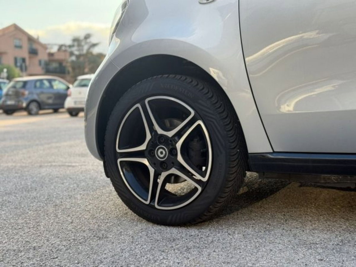 smart forfour forfour 90 0.9 Turbo Youngster (17)
