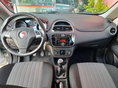 Fiat Punto 1.3 MJT II S&S 95 CV 5 porte Street (11)