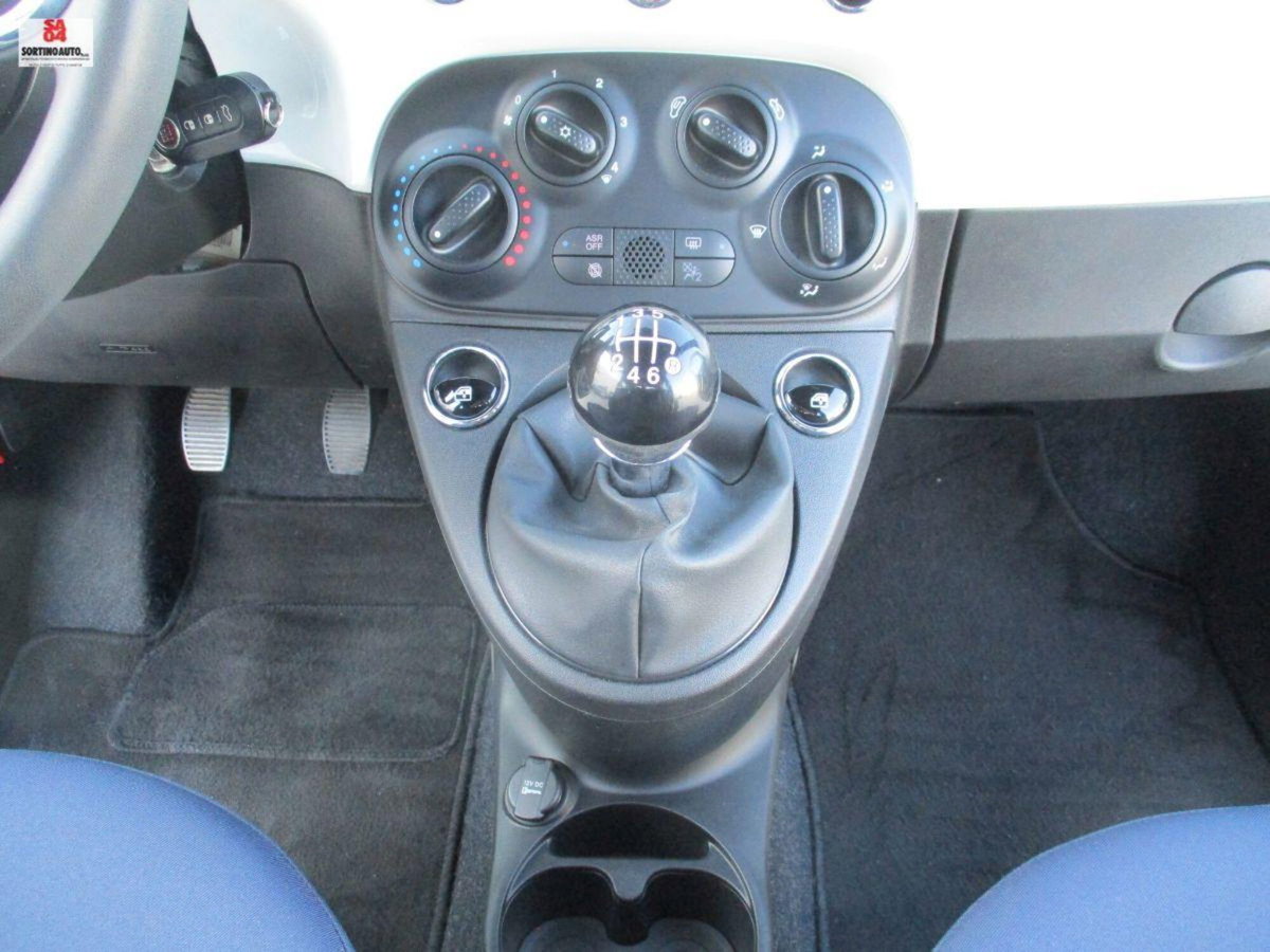 Fiat 500 1.0 Hybrid Club (11)