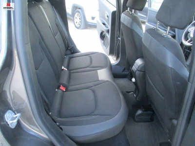 Jeep Renegade 1.6 Mjt DDCT 120 CV Limited (16)