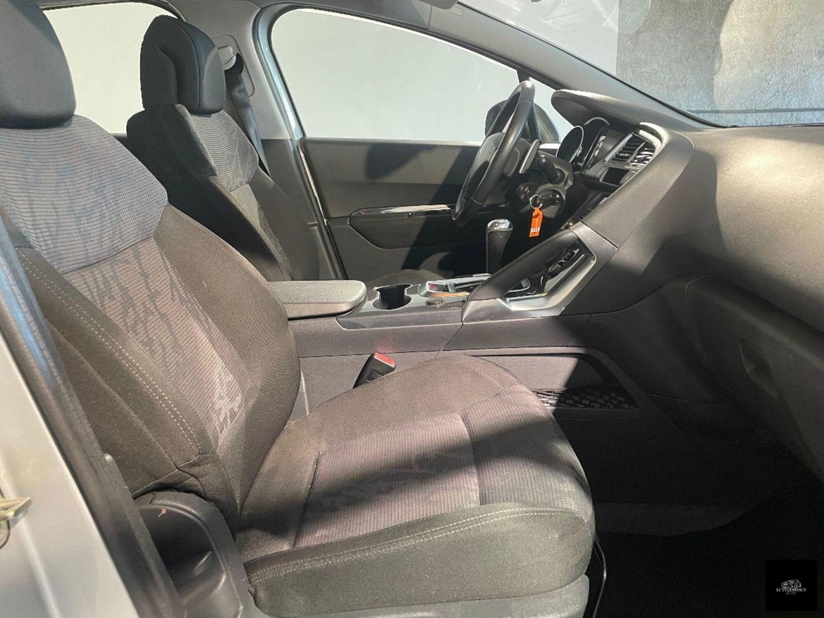 Peugeot 3008 1.6 HDi 112CV Business (6)