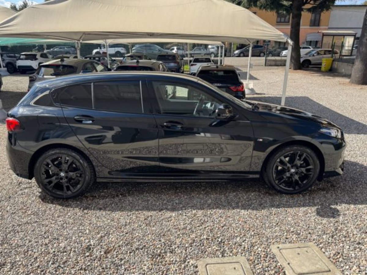 BMW Serie 1 120 48V MSport Pro auto (10)