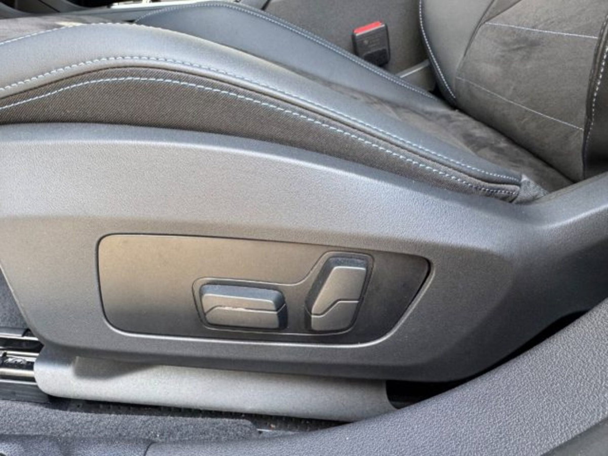 BMW Serie 1 120 48V MSport Pro auto (16)