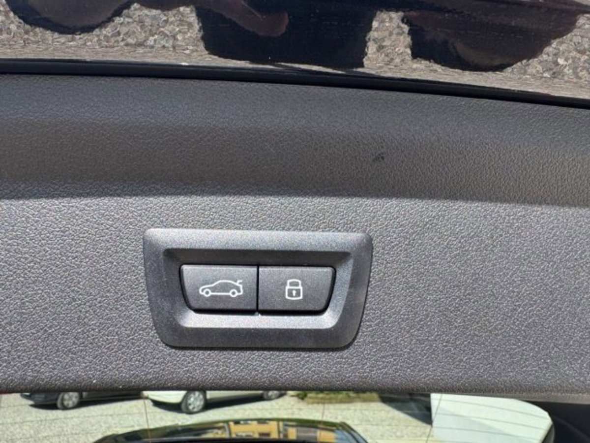 BMW Serie 1 120 48V MSport Pro auto (20)