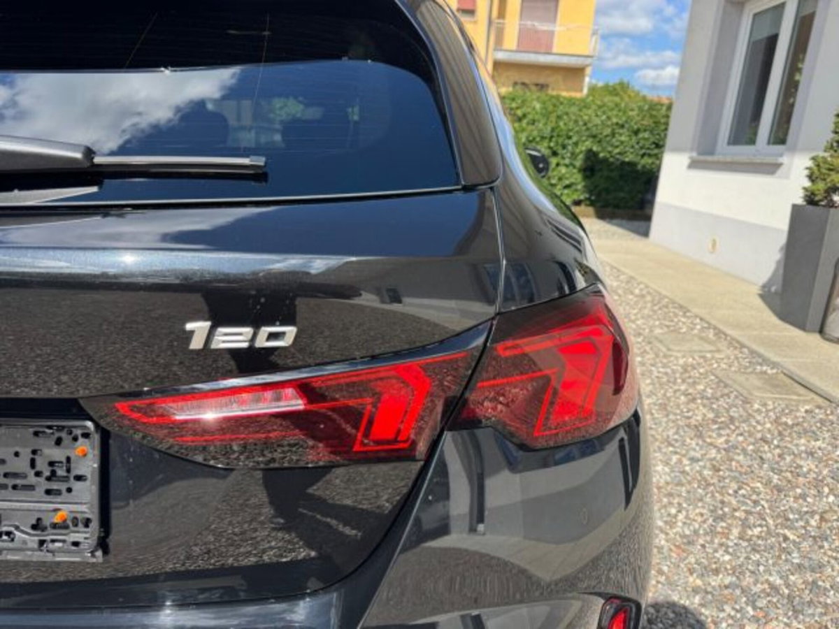 BMW Serie 1 120 48V MSport Pro auto (7)