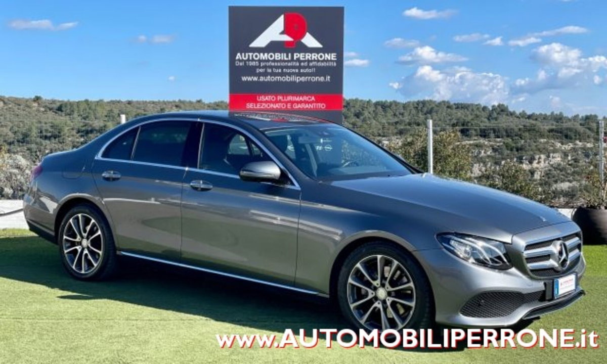 Mercedes-Benz Classe E 220 d 4Matic Auto Sport (2)