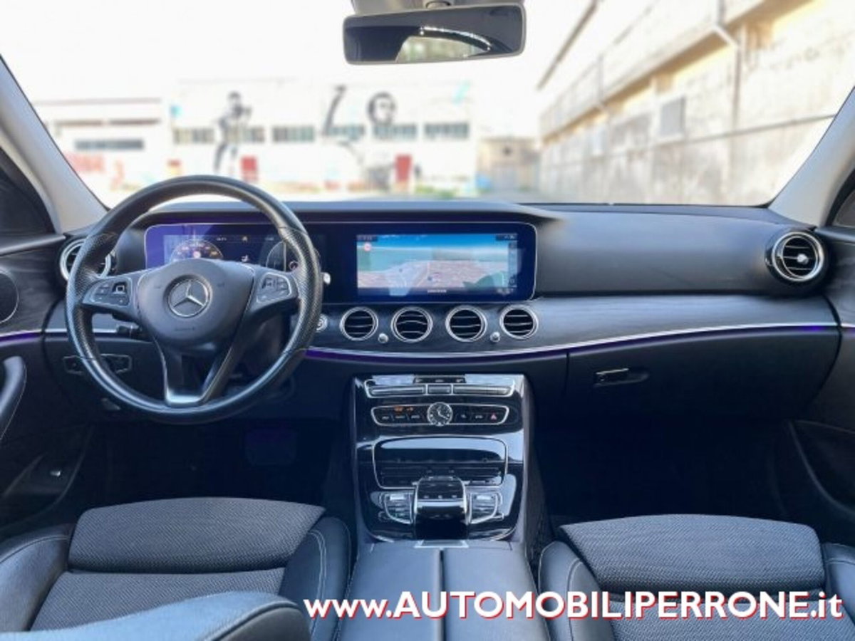 Mercedes-Benz Classe E 220 d 4Matic Auto Sport (7)