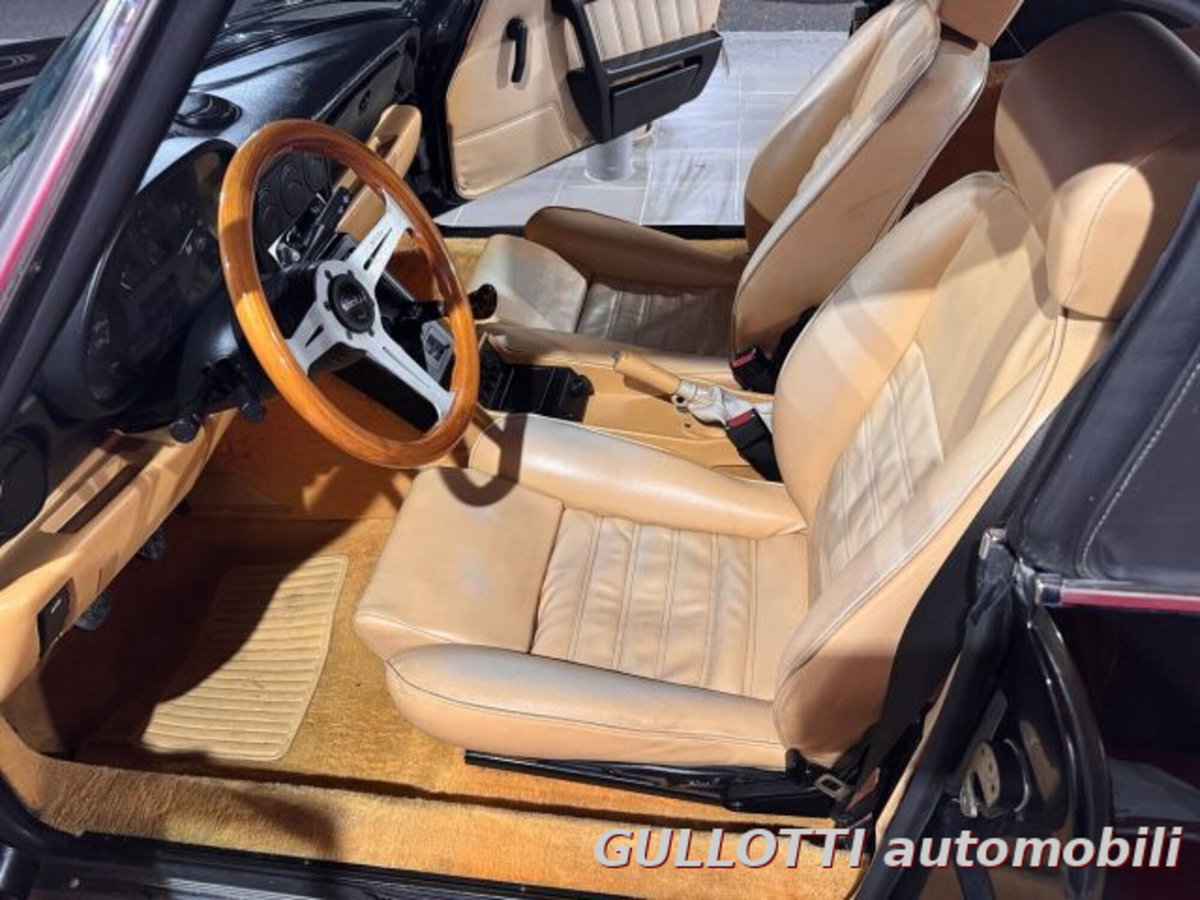 Alfa Romeo Spider 2.0i (10)