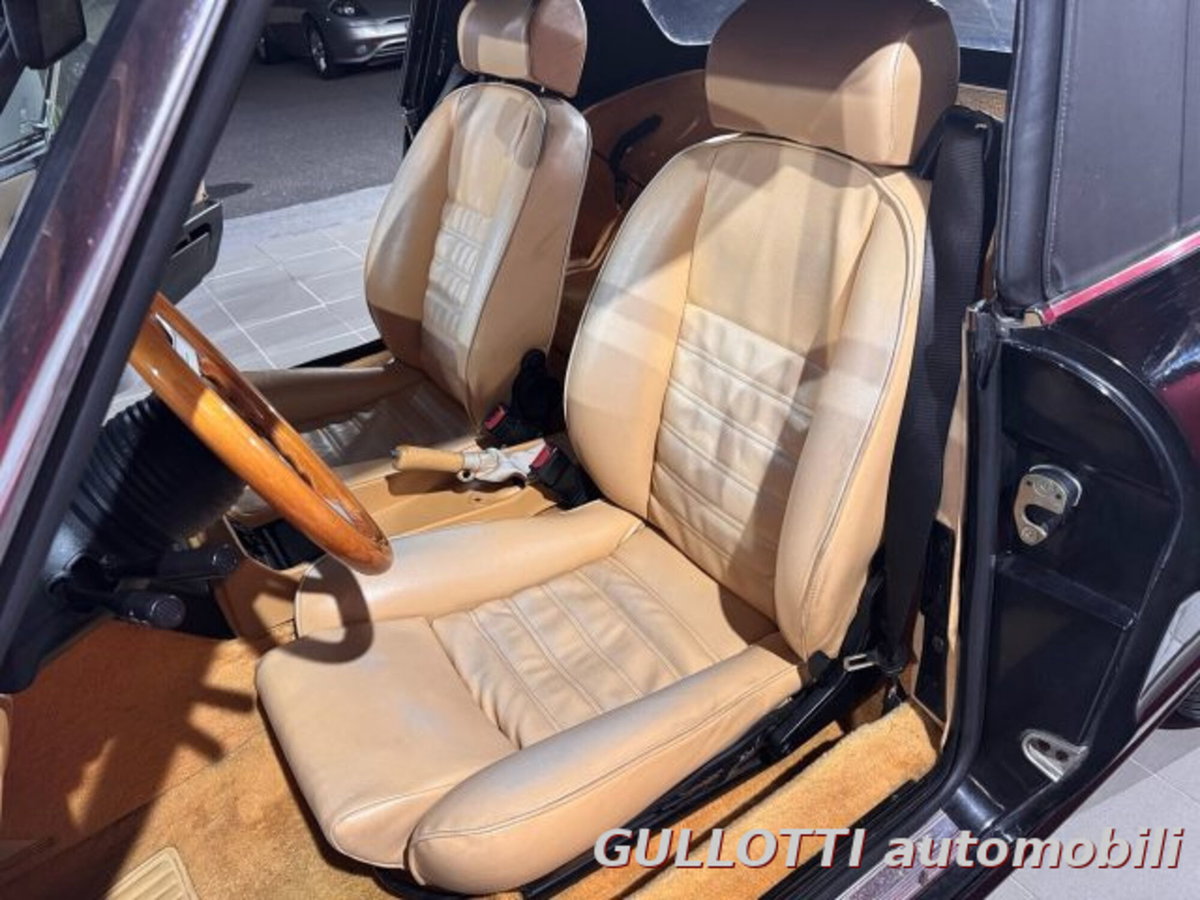 Alfa Romeo Spider 2.0i (11)