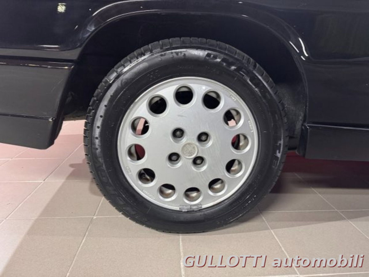 Alfa Romeo Spider 2.0i (9)