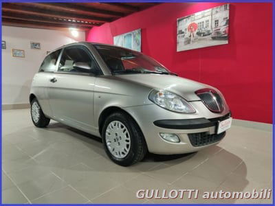 Lancia Ypsilon 1.2 Argento usata