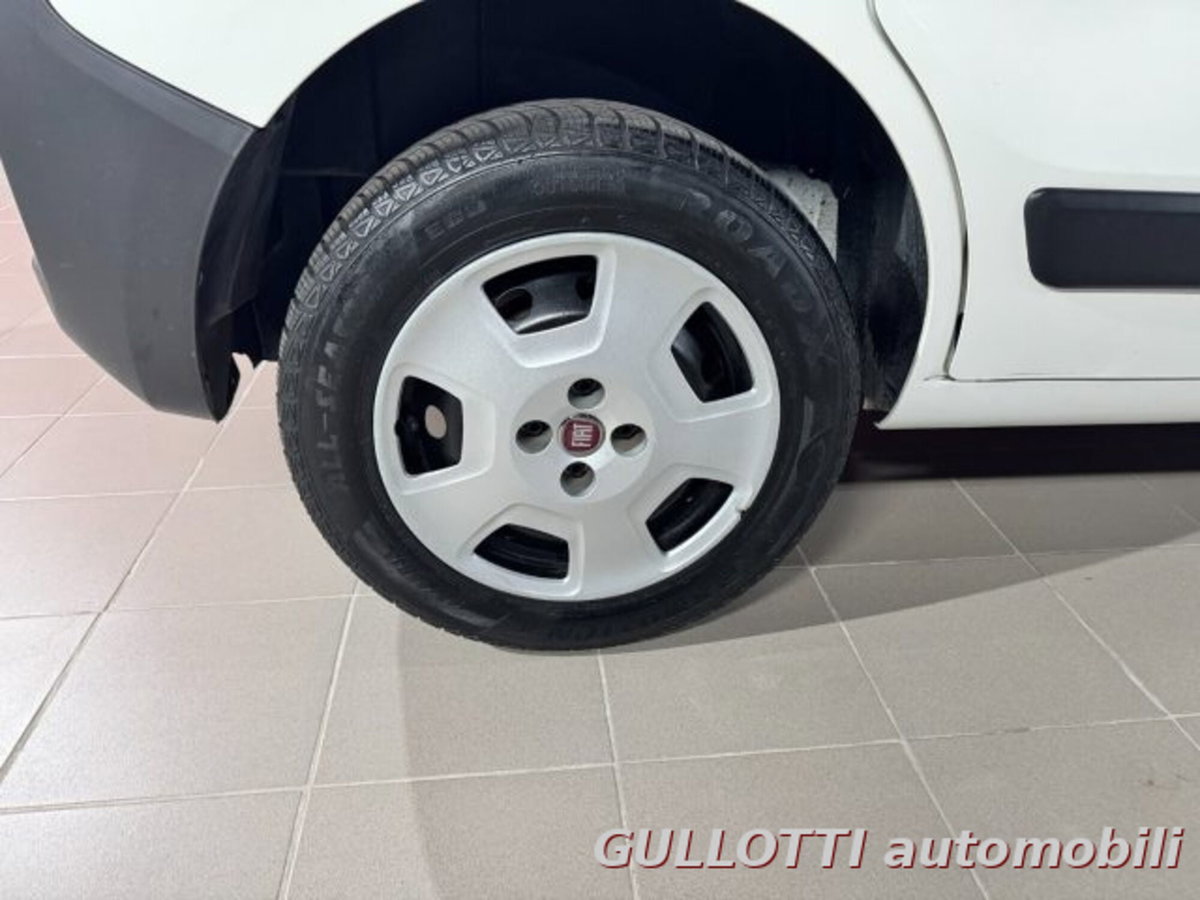 Fiat Fiorino 1.3 MJT 95CV Cargo (8)