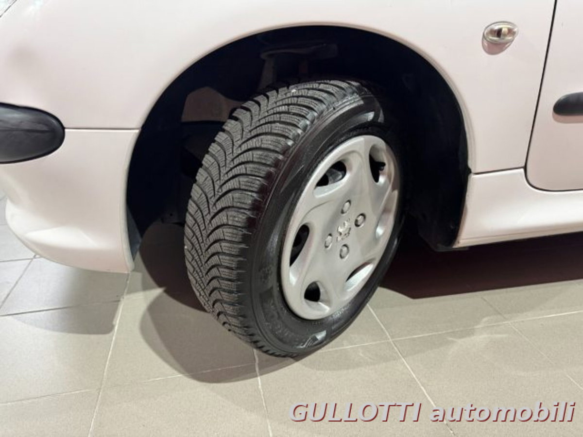 Peugeot 206 HDi 3p. XAD Van (13)