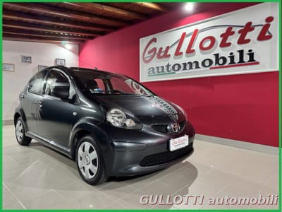 Toyota Aygo 1.0 12V VVT-i 5 porte usata