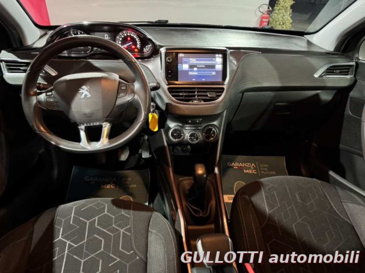 Peugeot 2008 e-HDi 92 CV Stop&Start Allure (12)